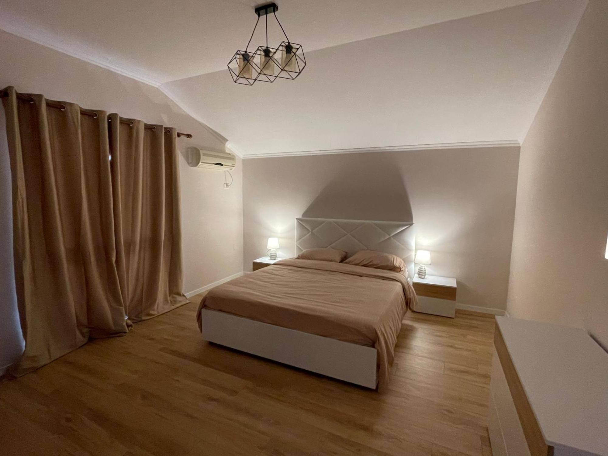 City Center Apartment Тирана Экстерьер фото